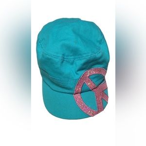 Children’s place peace sign hat girls